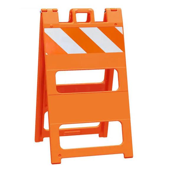 Plasticade® Type I and Type II Barricades