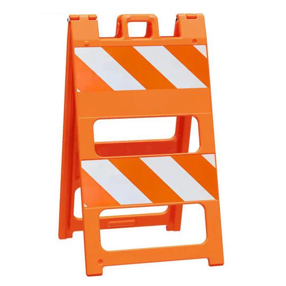 Plasticade® Type I and Type II Barricades